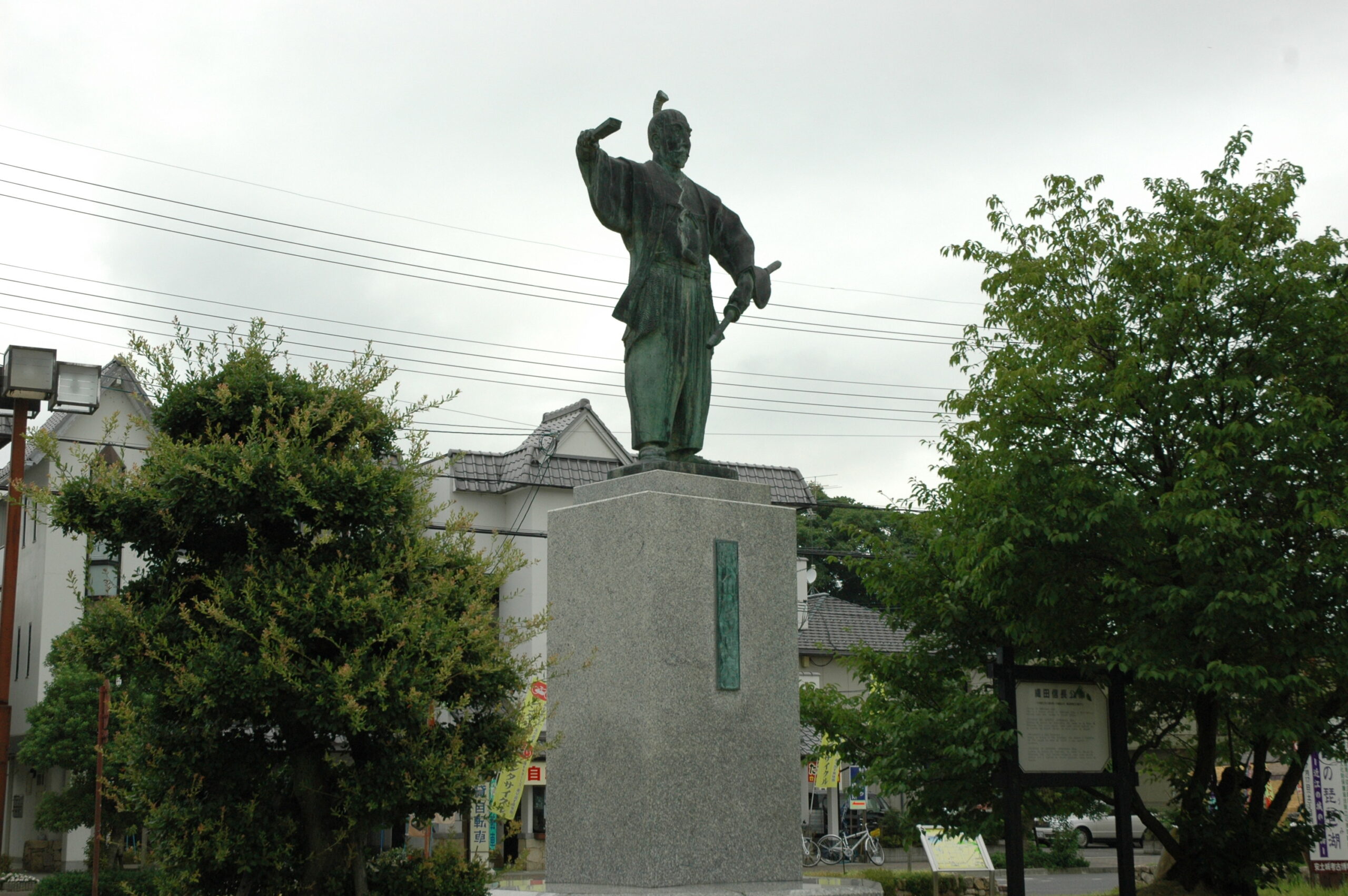 信長像
